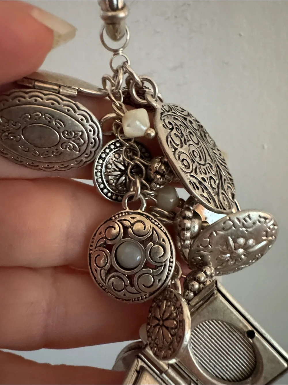 Premier Designs Silver-Tone Leaf & Charm for Photo Lockets Necklace